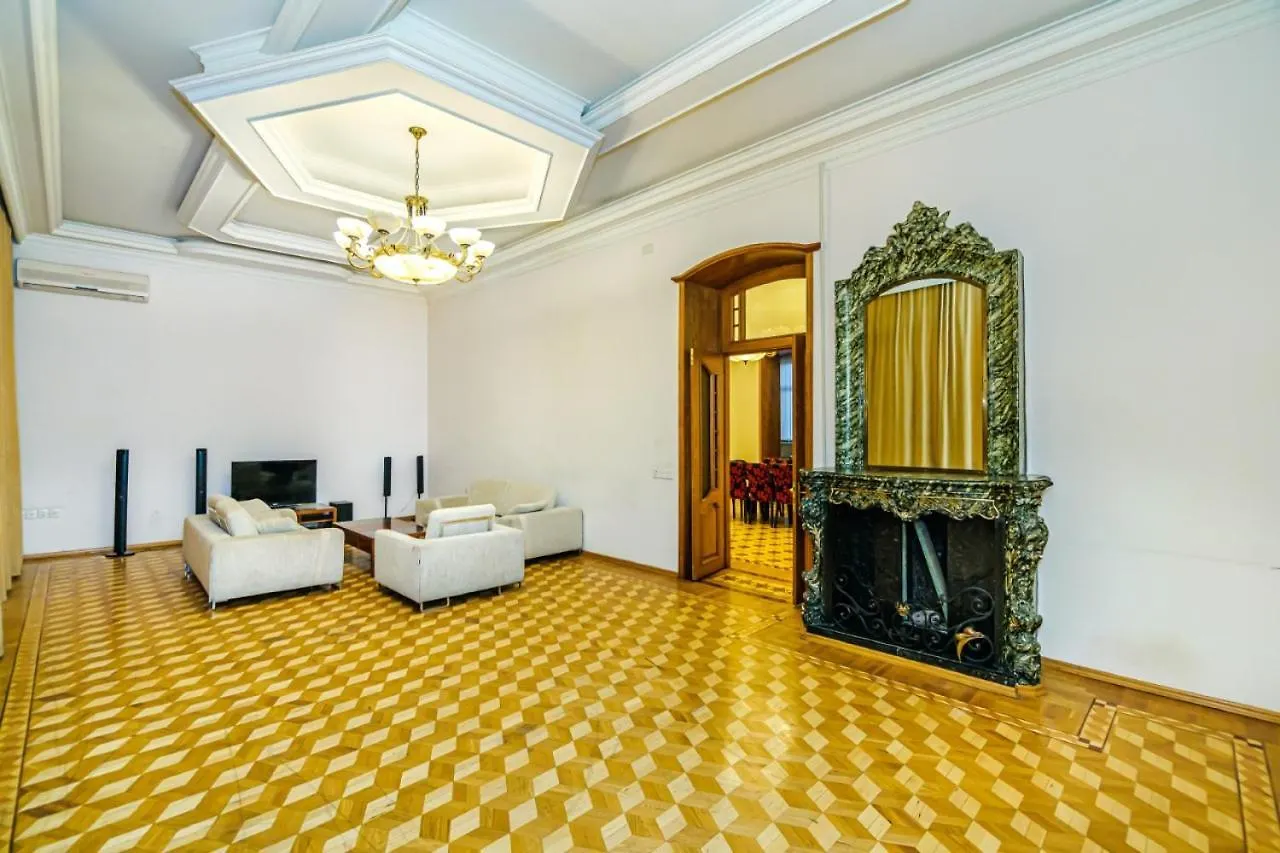 Big Apartment Saray Baku 0*,  Ázerbájdžán